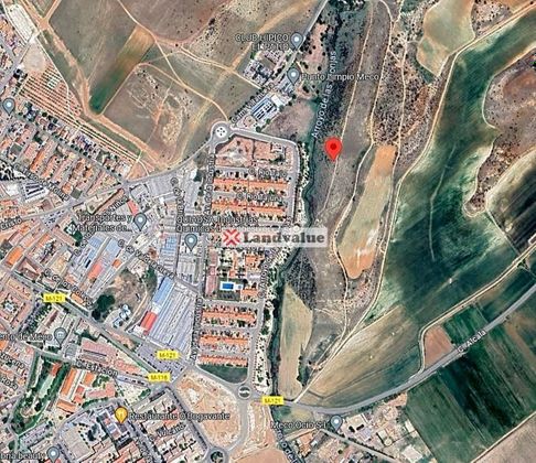 Foto 1 de Venta de terreno en Meco pueblo de 56465 m²