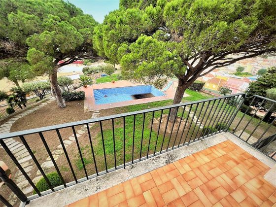 Foto 2 de Xalet en venda a calle De Margarida Wirsing de 10 habitacions amb terrassa i piscina