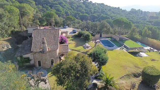 Foto 2 de Casa rural en venda a Santa Cristina d'Aro de 5 habitacions amb terrassa i piscina