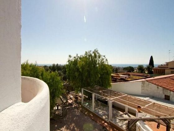 Foto 2 de Xalet en venda a Vallpineda - Santa Bàrbara de 3 habitacions amb terrassa i piscina