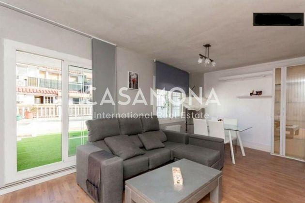 Foto 2 de Piso en alquiler en La Teixonera de 5 habitaciones con terraza y aire acondicionado
