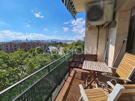 Foto 1 de Alquiler de piso en La Barceloneta de 3 habitaciones con terraza y balcón