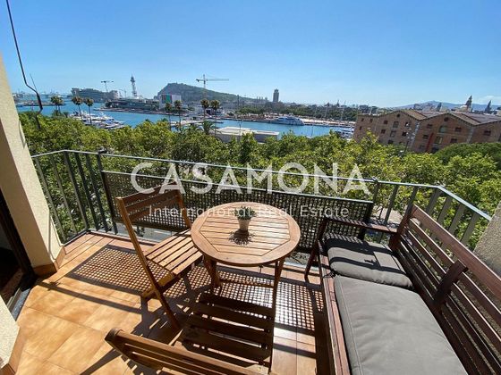 Foto 1 de Alquiler de piso en La Barceloneta de 3 habitaciones con balcón y aire acondicionado