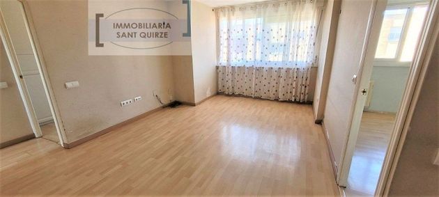 Foto 1 de Venta de piso en Centre - Sant Quirze del Vallès de 3 habitaciones con aire acondicionado y calefacción