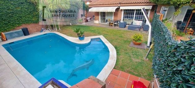 Foto 1 de Casa en venda a Sant Quirze Parc- Vallsuau - Castellet de 4 habitacions amb piscina i aire acondicionat