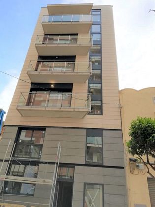 Foto 1 de Venta de piso en Casagemes - Canyadó de 3 habitaciones con balcón y ascensor