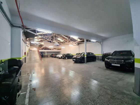 Foto 2 de Garatge en lloguer a calle Del Comte Borrell de 10 m²