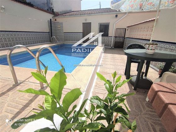 Foto 1 de Casa en venda a Méntrida de 3 habitacions amb piscina i garatge