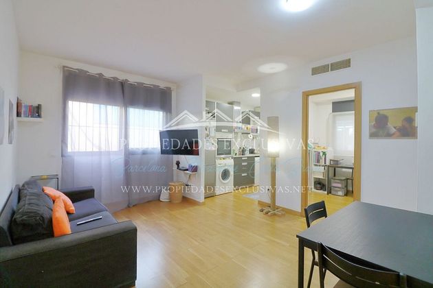 Foto 2 de Venta de piso en calle Sant Felip de 2 habitaciones con aire acondicionado y calefacción