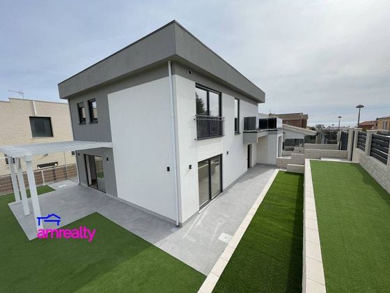 Foto 1 de Casa en venda a Residencial de 4 habitacions amb terrassa i piscina
