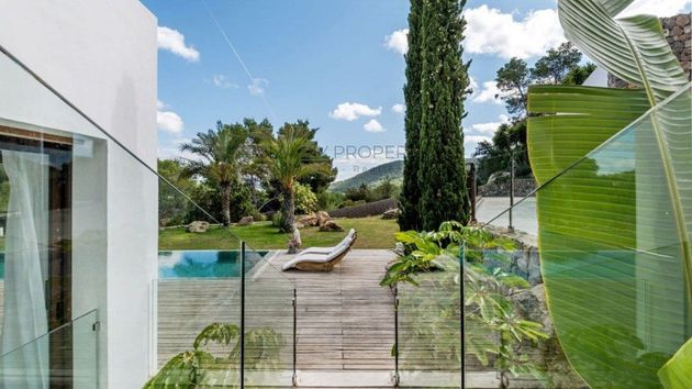 Foto 2 de Casa en lloguer a Es Cubells de 5 habitacions amb piscina i jardí
