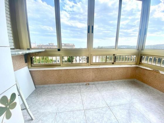 Foto 1 de Pis en venda a La Marina de 3 habitacions amb terrassa i ascensor