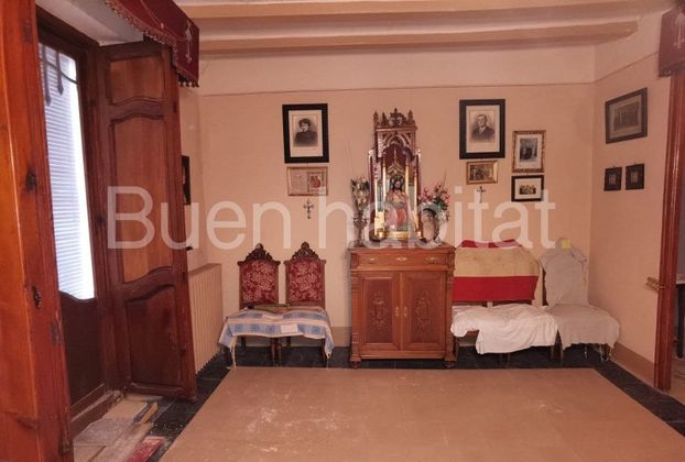 Foto 2 de Casa en venta en Villafranca del Cid de 9 habitaciones con terraza