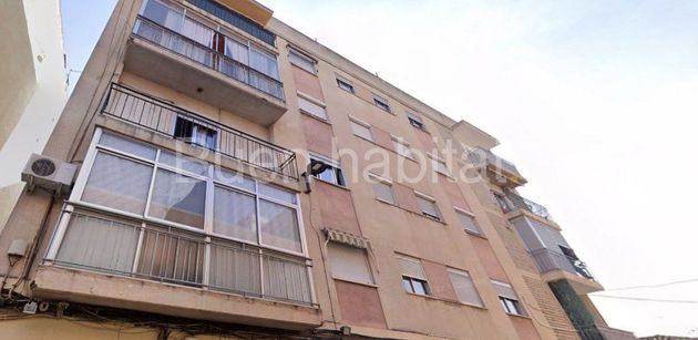 Foto 1 de Piso en venta en Zona Calle Valencia de 3 habitaciones con balcón