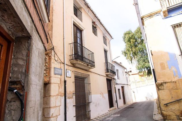 Foto 2 de Casa en venta en calle Sant Josep de 18 habitaciones con terraza y piscina