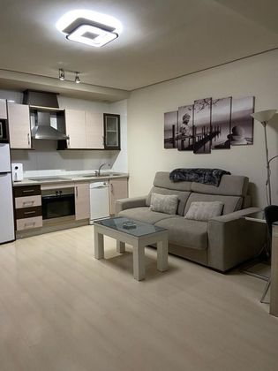 Foto 1 de Piso en venta en Maria Auxiliadora - Barriada LLera de 1 habitación con terraza y garaje