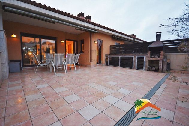 Foto 1 de Casa en venta en avenida Sa Boadella de 4 habitaciones con terraza y piscina