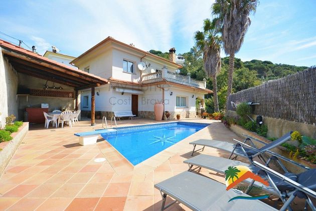 Foto 1 de Xalet en venda a calle Costa D'en Bandina de 7 habitacions amb terrassa i piscina