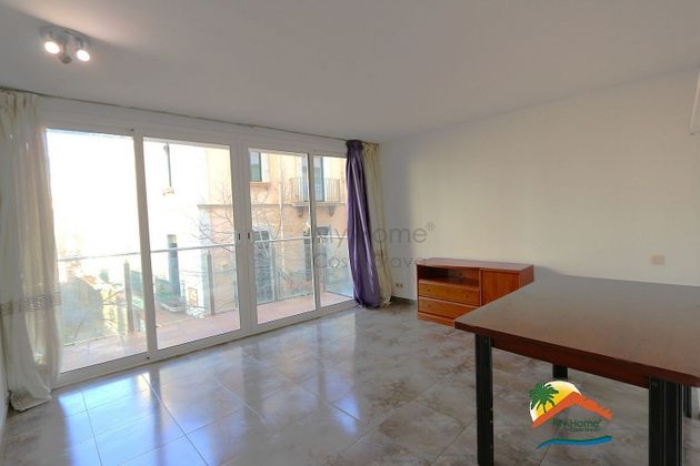 Foto 2 de Venta de piso en plaza Espanya de 2 habitaciones con terraza y balcón