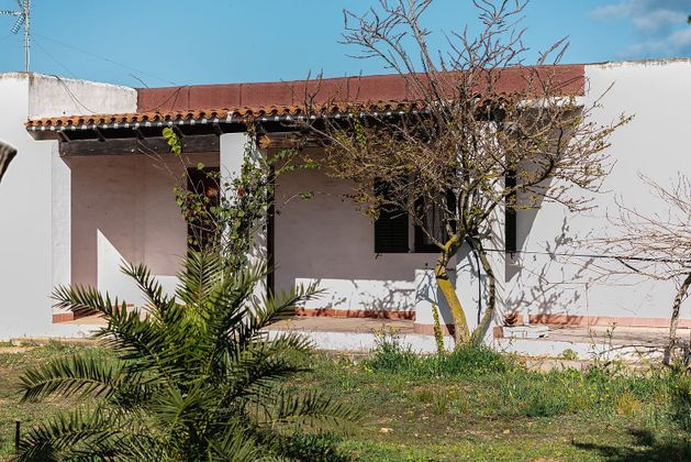 Foto 2 de Casa rural en venda a Sant Antoni de Portmany de 3 habitacions amb terrassa i garatge