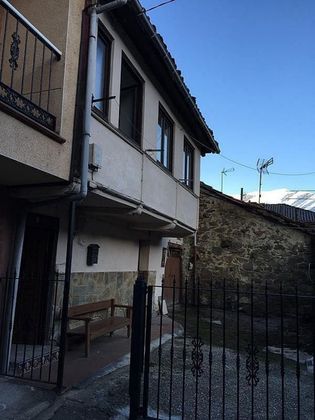 Foto 2 de Casa adossada en venda a calle Muñon Fondero de 3 habitacions i 90 m²