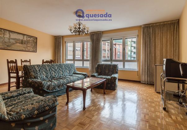 Foto 1 de Pis en venda a calle Celso Granda de 3 habitacions amb garatge i balcó