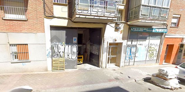 Foto 1 de Local en alquiler en calle Alcaudón de 177 m²