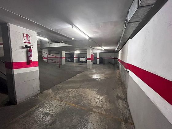 Foto 1 de Garaje en venta en La Nova Esquerra de l'Eixample de 340 m²