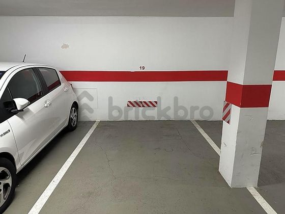 Foto 1 de Venta de garaje en calle De la Marina de 20 m²
