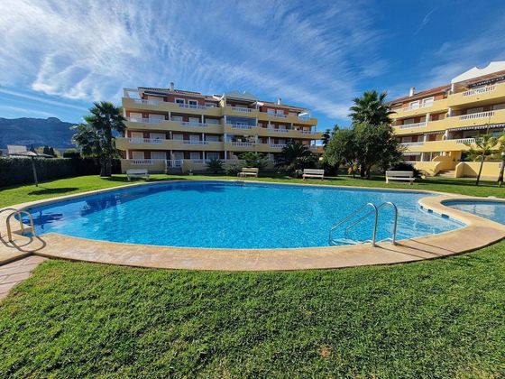 Foto 1 de Pis en lloguer a calle Riu Vernissa de 2 habitacions amb terrassa i piscina