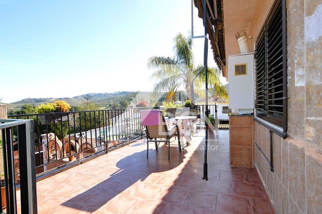 Foto 2 de Xalet en venda a Sierra Perenchiza - Cumbres de Calicanto - Santo Domingo de 8 habitacions amb terrassa i piscina