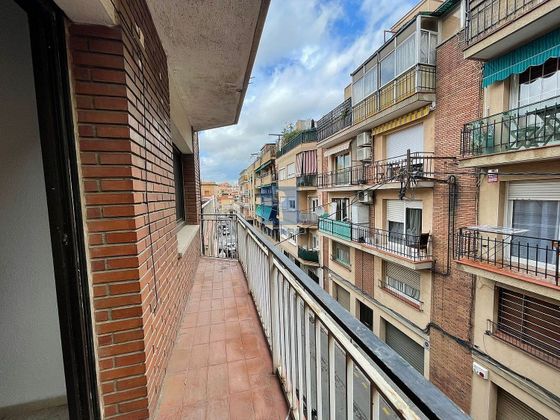 Foto 1 de Pis en venda a Centre - Sant Boi de Llobregat de 3 habitacions amb balcó i ascensor