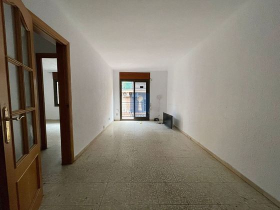 Foto 2 de Venta de piso en Centre - Sant Boi de Llobregat de 3 habitaciones con balcón y ascensor
