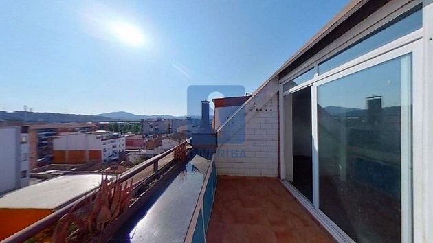 Foto 1 de Ático en venta en Sant Andreu de la Barca de 2 habitaciones con terraza y balcón