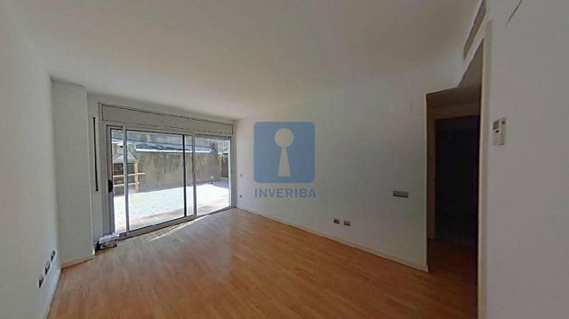 Foto 1 de Pis en venda a Corbera de Llobregat de 1 habitació amb terrassa i balcó