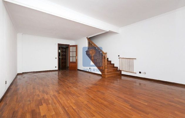 Foto 1 de Casa en venta en Sant Vicenç dels Horts de 3 habitaciones con terraza y garaje