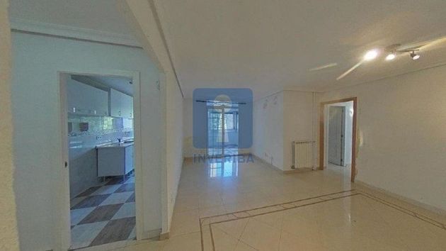 Foto 2 de Pis en venda a Mariblanca - Villafontana de 4 habitacions amb ascensor