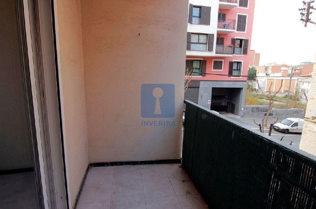 Foto 1 de Piso en venta en Sant Andreu de la Barca de 3 habitaciones con balcón y calefacción