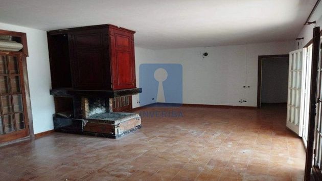 Foto 2 de Xalet en venda a Corbera de Llobregat de 5 habitacions amb piscina