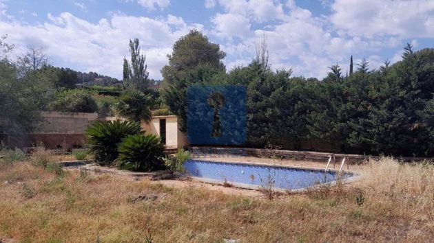 Foto 1 de Xalet en venda a Corbera de Llobregat de 5 habitacions amb piscina