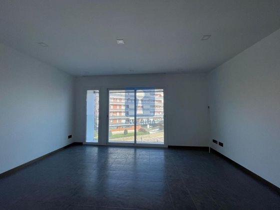 Foto 1 de Pis en venda a Esparreguera de 2 habitacions amb garatge i ascensor