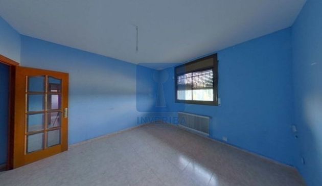 Foto 2 de Pis en venda a Parets del Vallès de 3 habitacions amb ascensor