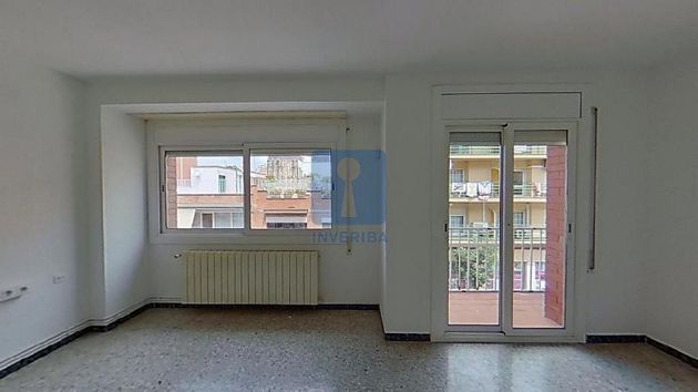 Foto 2 de Pis en venda a Marianao de 3 habitacions amb terrassa i balcó