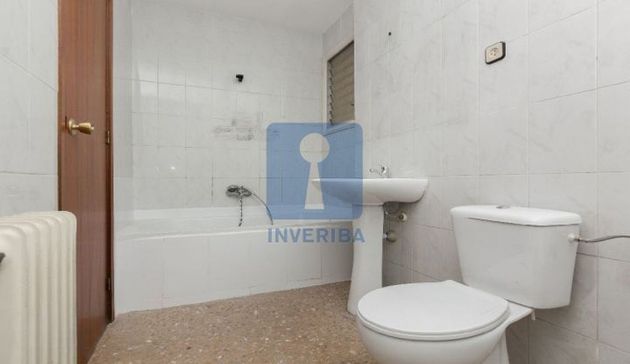 Foto 2 de Pis en venda a Sant Adrià de Besos de 4 habitacions amb terrassa i ascensor