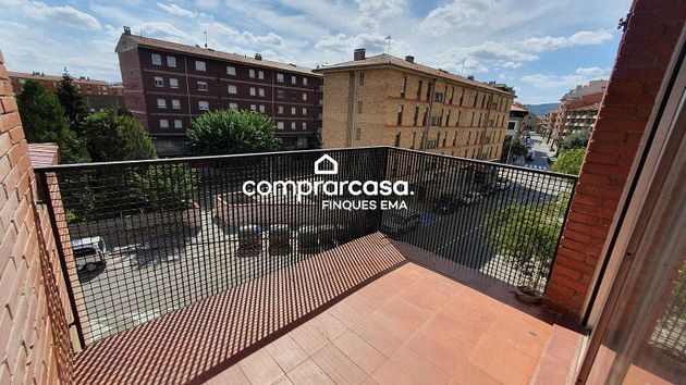 Foto 1 de Pis en venda a Estadi-Horta Vermella-Santa Anna de 4 habitacions amb garatge i balcó