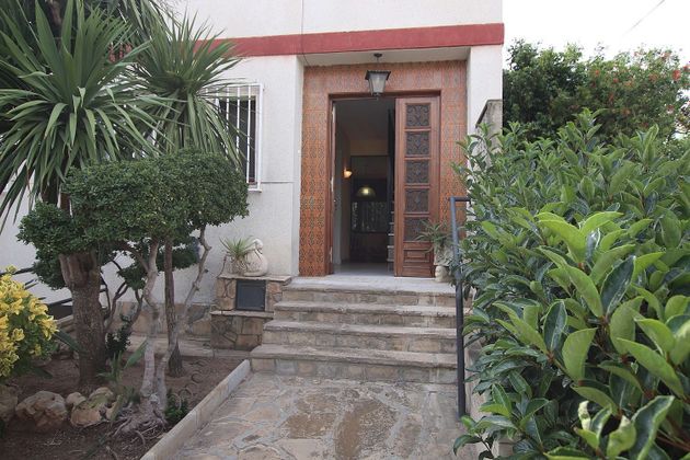 Foto 1 de Casa en venta en Regueral - Prat d'en Forés de 4 habitaciones con terraza y garaje
