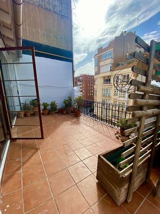 Foto 2 de Ático en venta en calle De Luis Santángel de 1 habitación con terraza y balcón