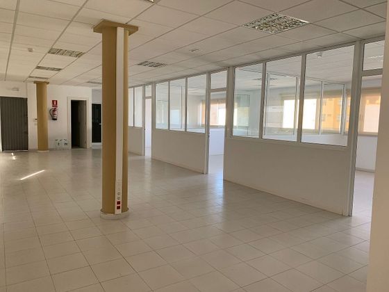 Foto 1 de Oficina en lloguer a Tristán - García Escámez - Somosierra de 385 m²