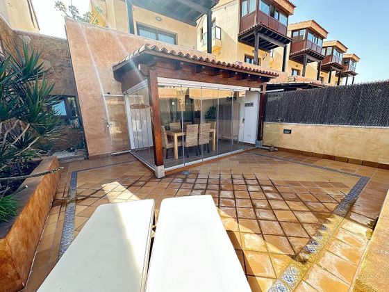 Foto 1 de Casa en venda a Corralejo de 4 habitacions amb terrassa i piscina