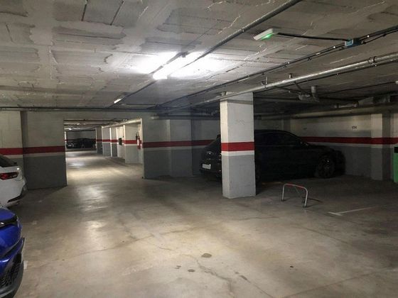 Foto 1 de Venta de garaje en Plaça Europa i Covamar de 19 m²